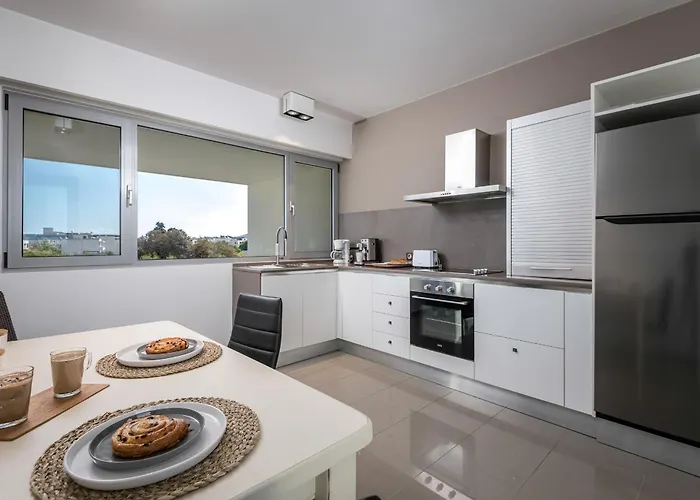 Ippolitus Feliz * Cós